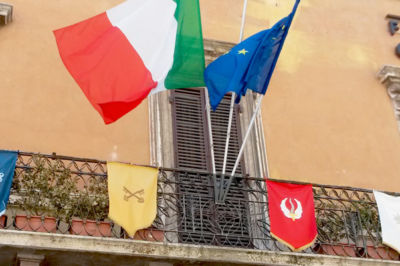 Le bandiere dei rioni di Perugia 1416