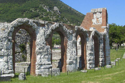 gubbio-teatro-romano