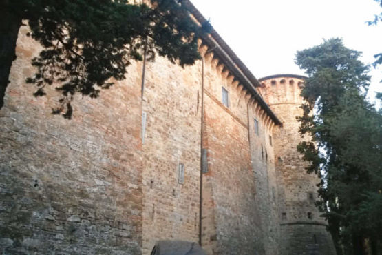 Mura laterali castello di Magione