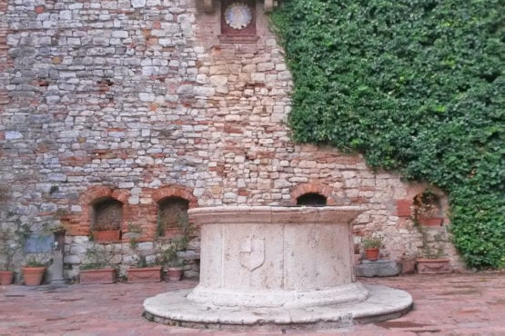 pozzo del XVI secolo-corciano